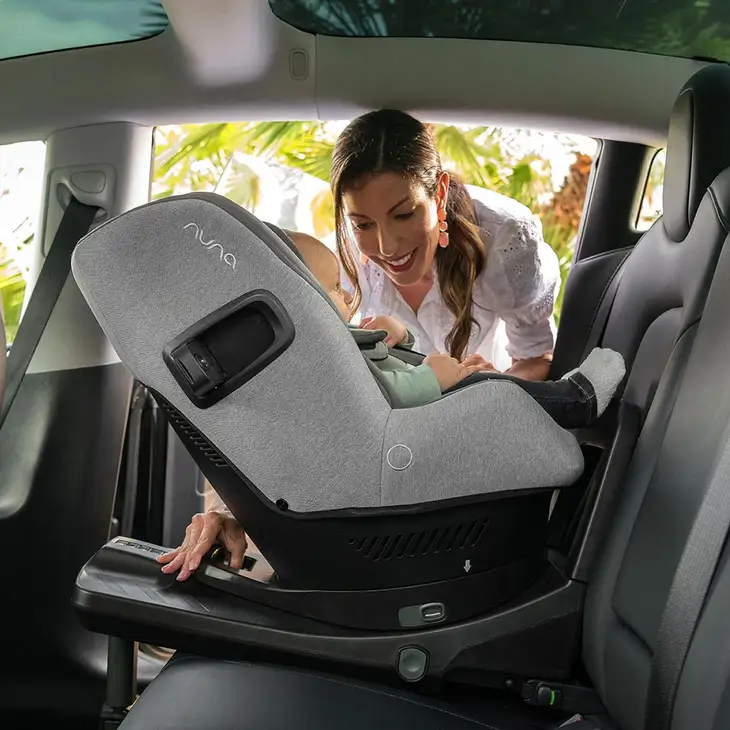 Nuna PRYM Infant Car Seat Caviar CS05504CVRGL at Zubaidas - Image 6