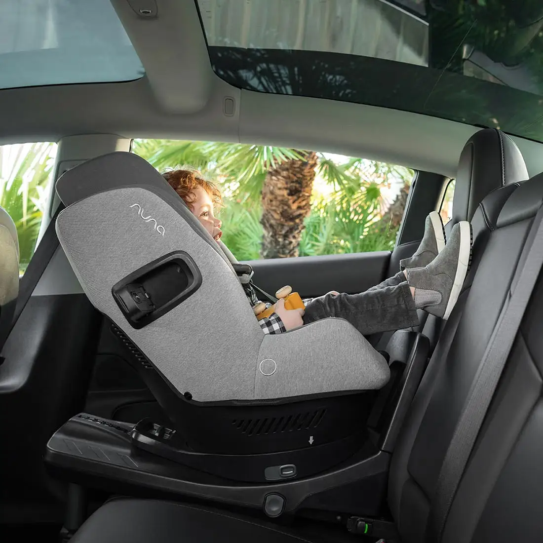 Nuna Prym Caviar Car Seat CS05508CVRTW at Zubaidas - Image 2