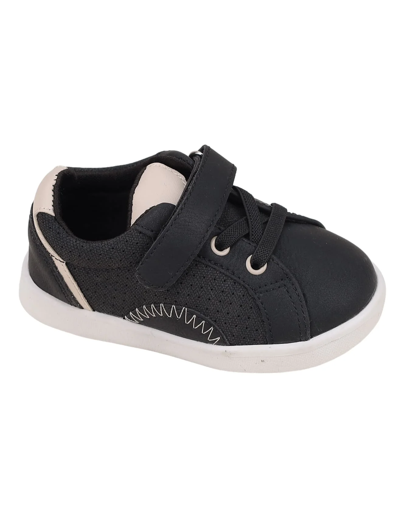 Shoes Black & White for Boys - Image 3