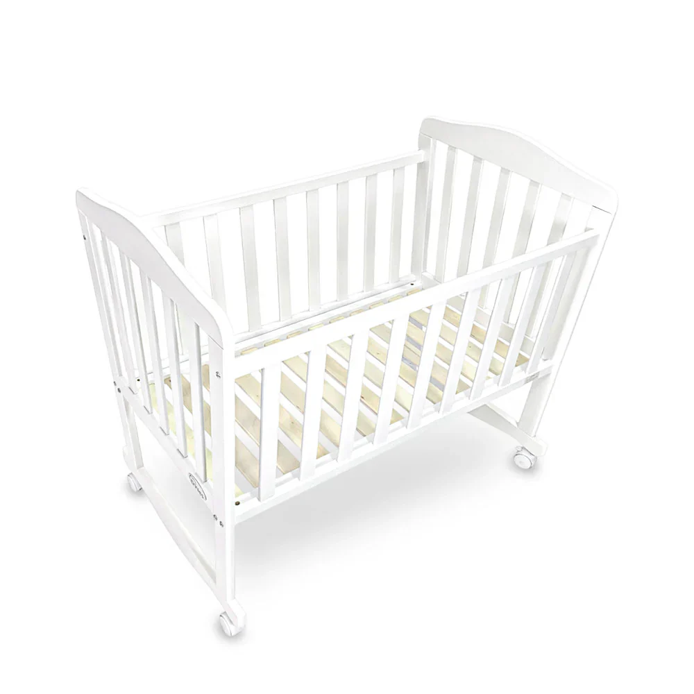 Tinnies® Wooden Crib White T802 034 at Zubaidas Official™ Pakistan - Image 3