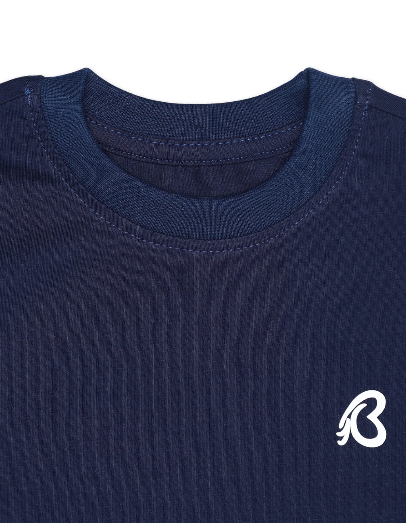 Zubaida's Soft & Breathable Plain Classic Short-Sleeves T-Shirt - Image 2