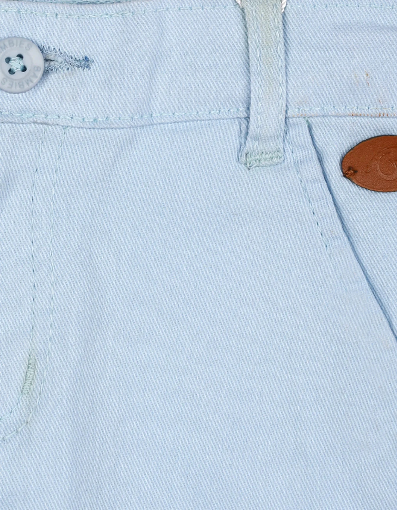 Zubaida's Versatile "Explorer's Essential" Cargo Shorts - Image 3