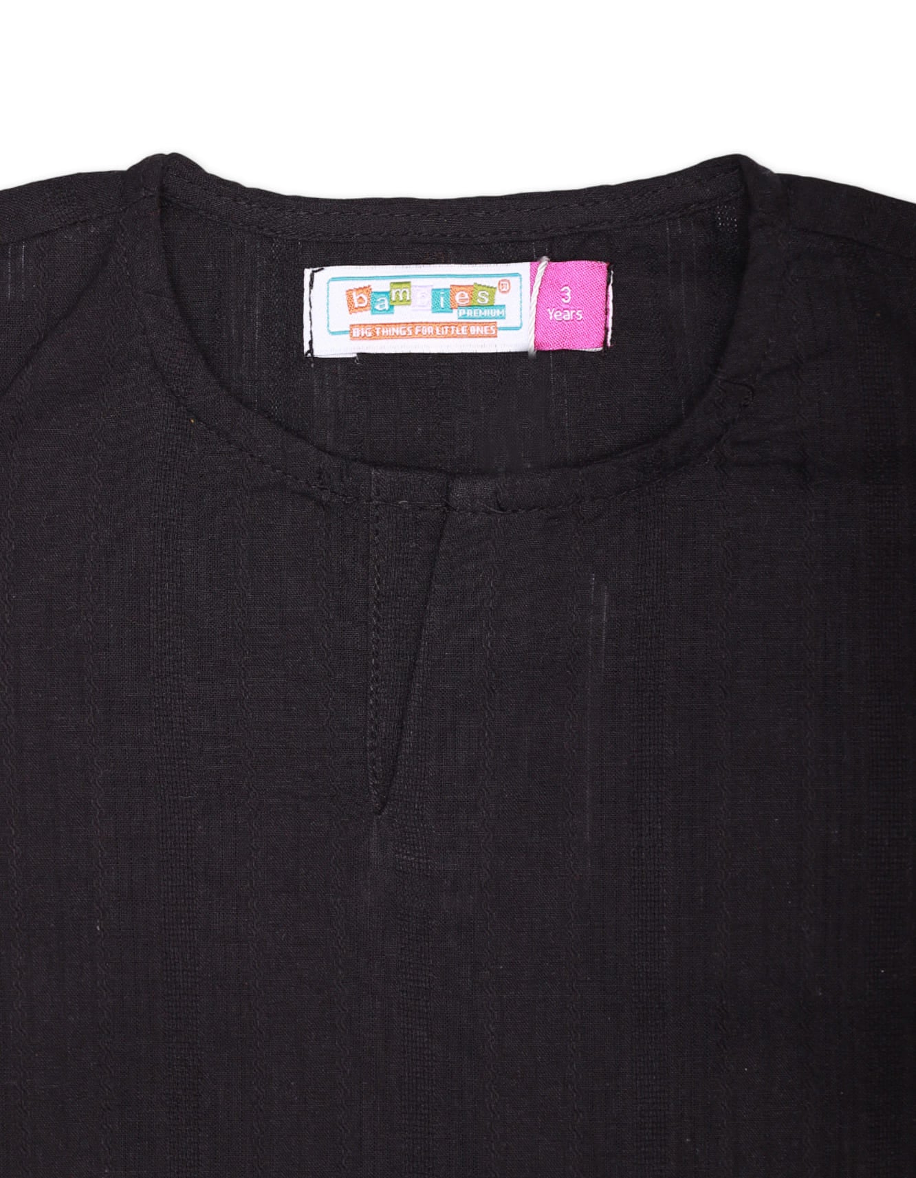 Zubaida's Classic Traditional Kurta - Image 3