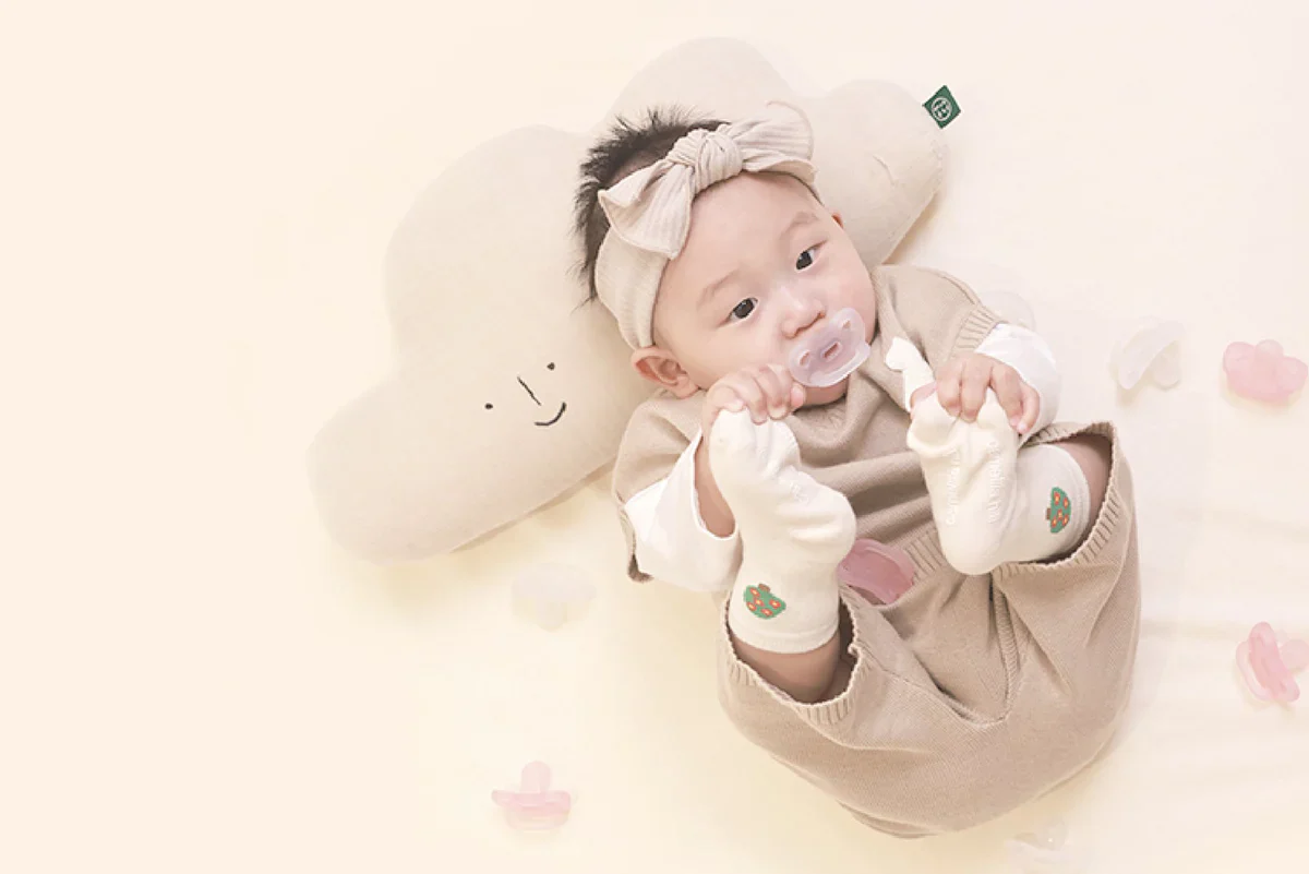 Spectra Soft Silicone Pacifier With Sterilizer Friendly Case at Zubaidas Official™ - Image 3