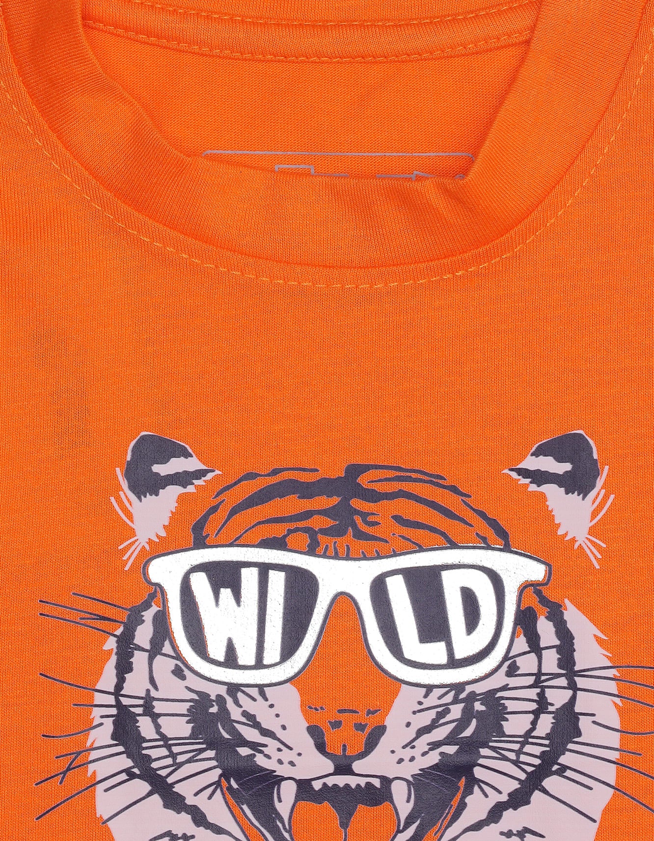 Zubaida's Cool & Vibrant Tiger T-Shirt - Image 2