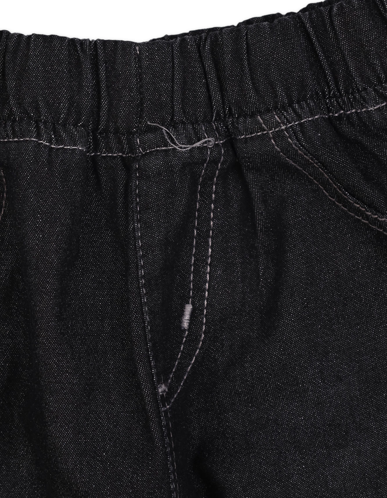 Zubaida's Three-Quarter Cargo Shorts - Image 2
