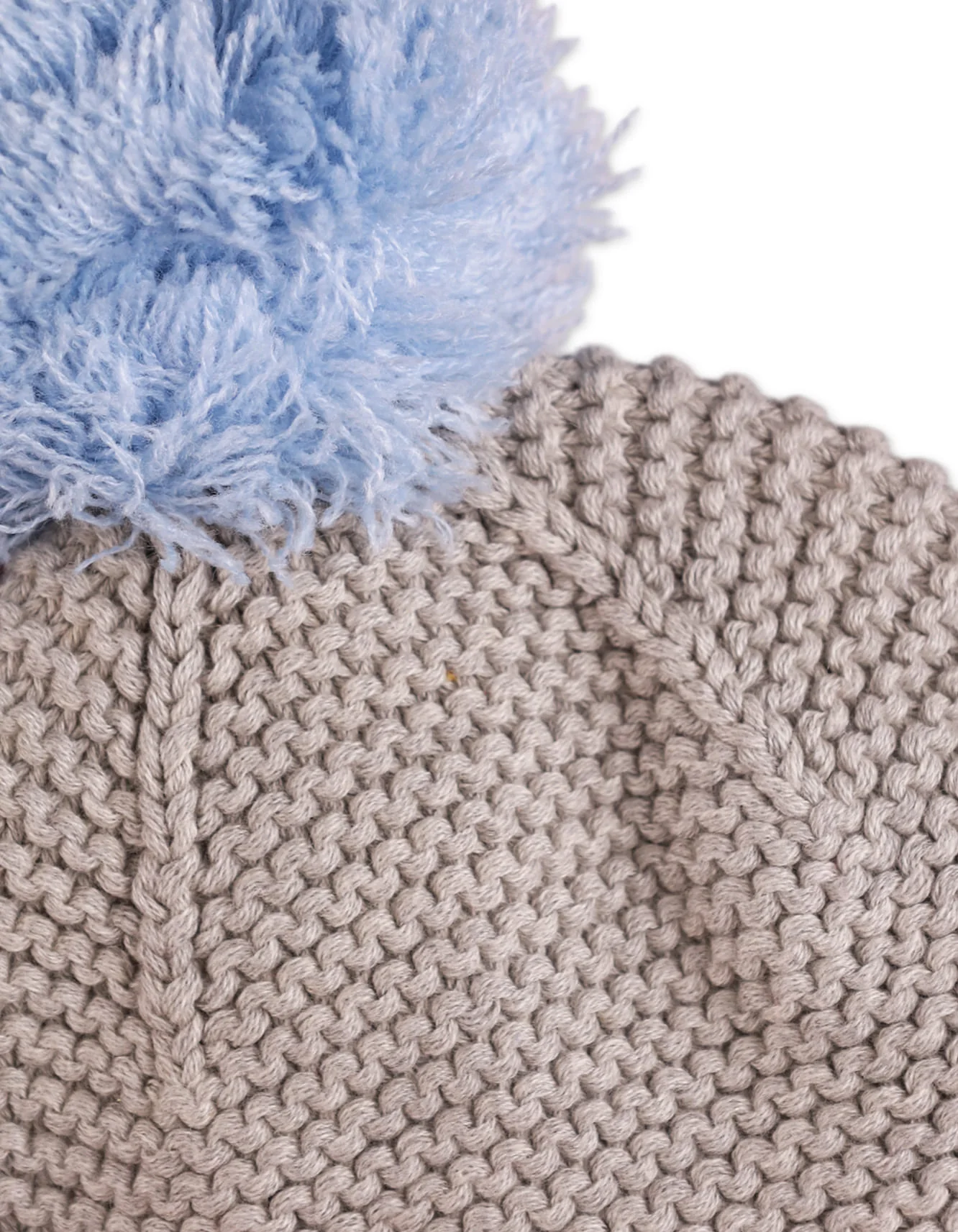 Zubaida's Winter Cap - Image 2